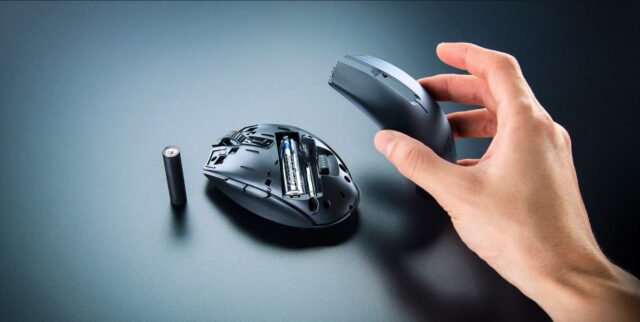 Razer-RZ01-03730100-R3G1