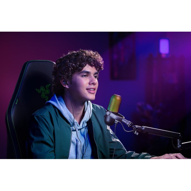 Razer-RZ19-05060100-R3M1